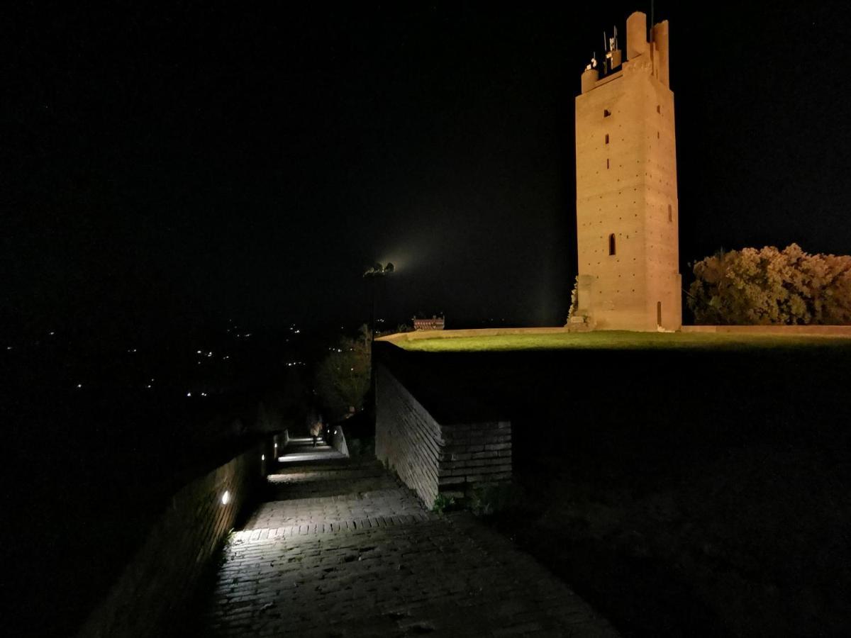 Verite Empoli Exteriér fotografie
